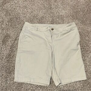 Tommy Bahama Women's Khaki. Shorts